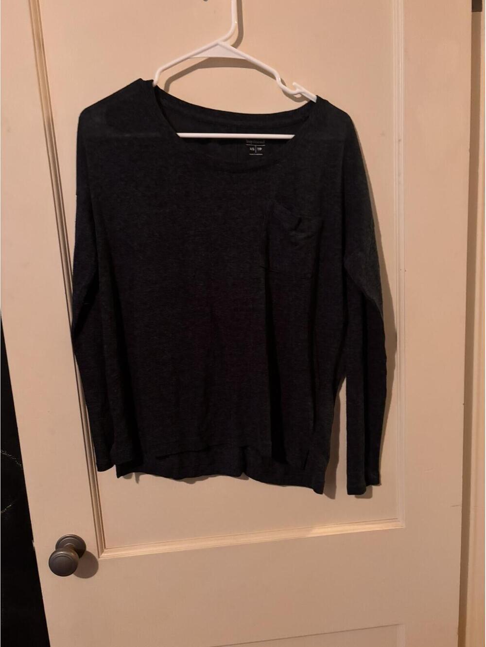 Old Navy Boyfriend Long Sleeve Shirt  XS